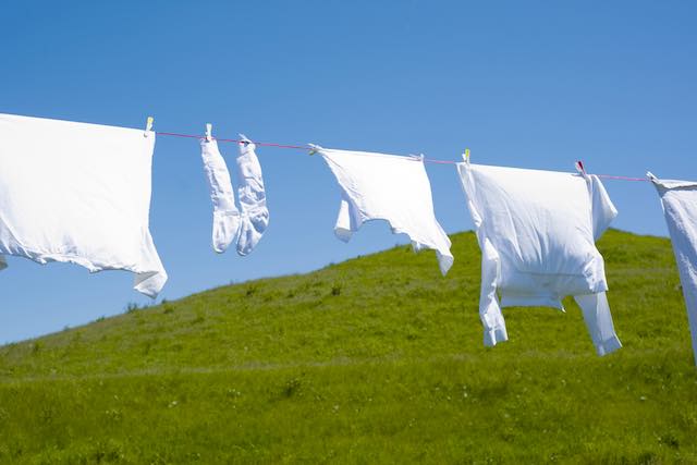 Wash whites with OhSoBright